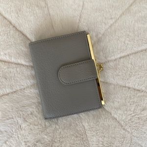 Genuine leather wallet with coin pouch